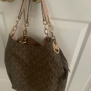 Michael Kors Hobo Bag
